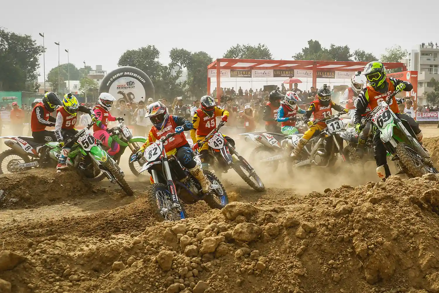 OEM motocross racing bikes with pro-suspension for global dirt bike distributors